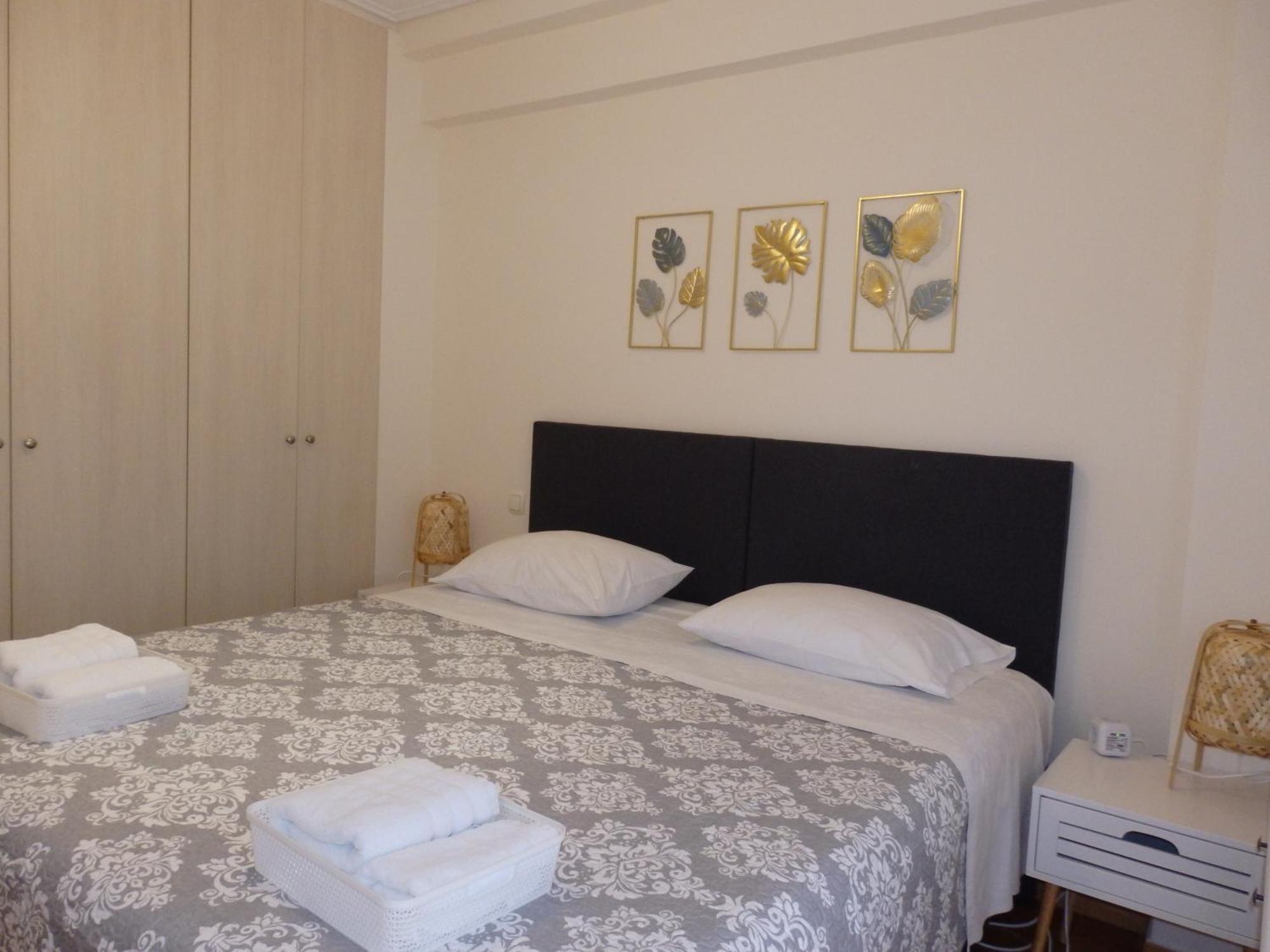 A&J Apartments Or Rooms Athens Airport Markópoulon Buitenkant foto
