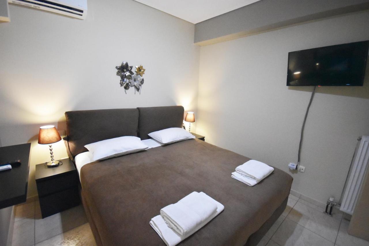 A&J Apartments Or Rooms Athens Airport Markópoulon Buitenkant foto