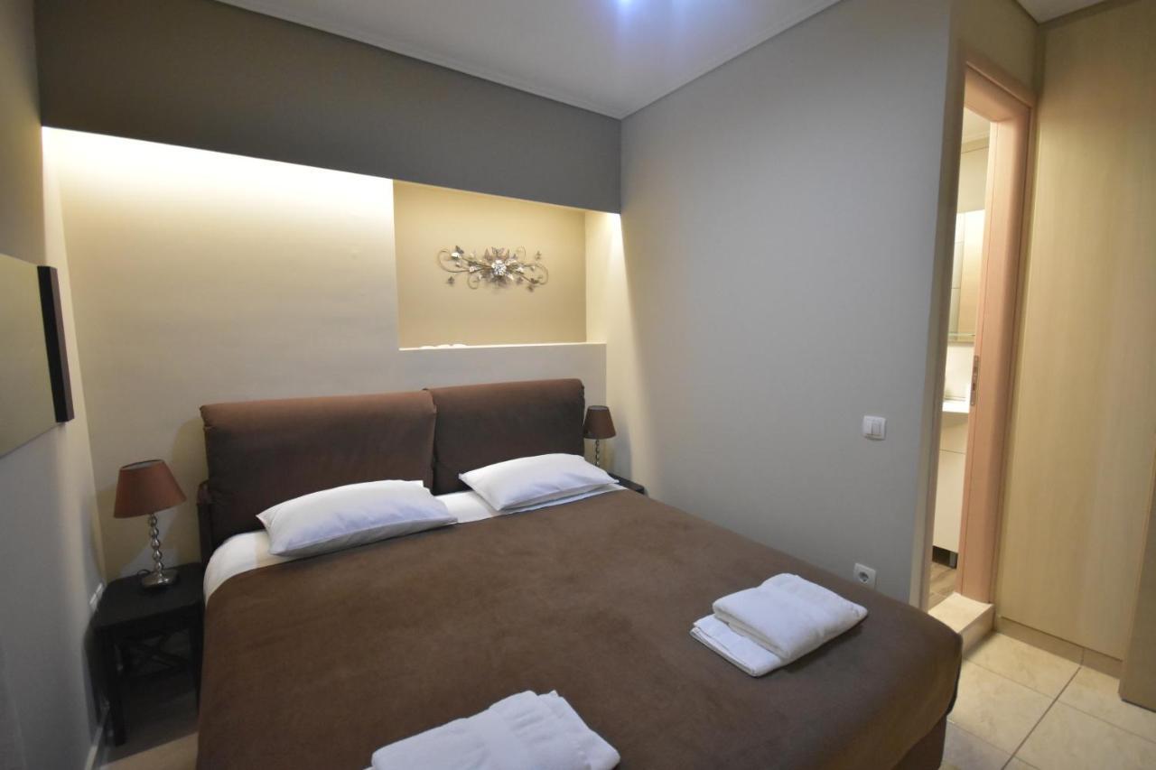 A&J Apartments Or Rooms Athens Airport Markópoulon Buitenkant foto
